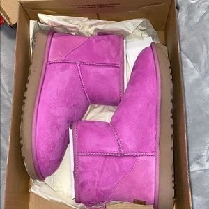 Ugg Classic Mini ll